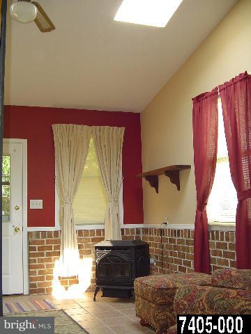 14 Narrow Road Hanover, PA 17331 - Photo 3 of 9 Gallery Image 3