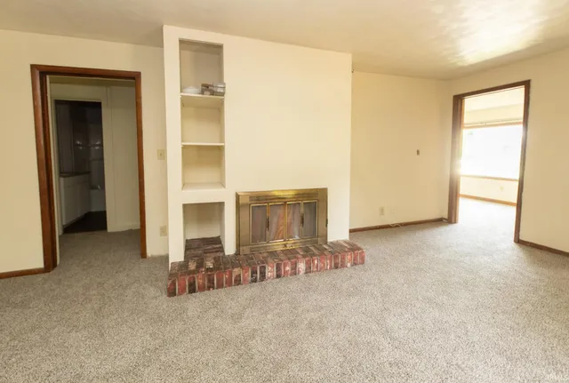 $3,500 | 1203 South Fess Avenue, Bloomington, IN 47401