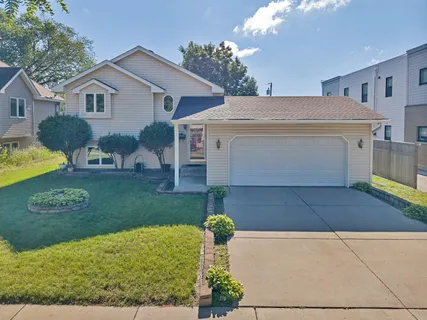 $525,000 | 343 Pierce Street Northeast, Minneapolis, MN 55413