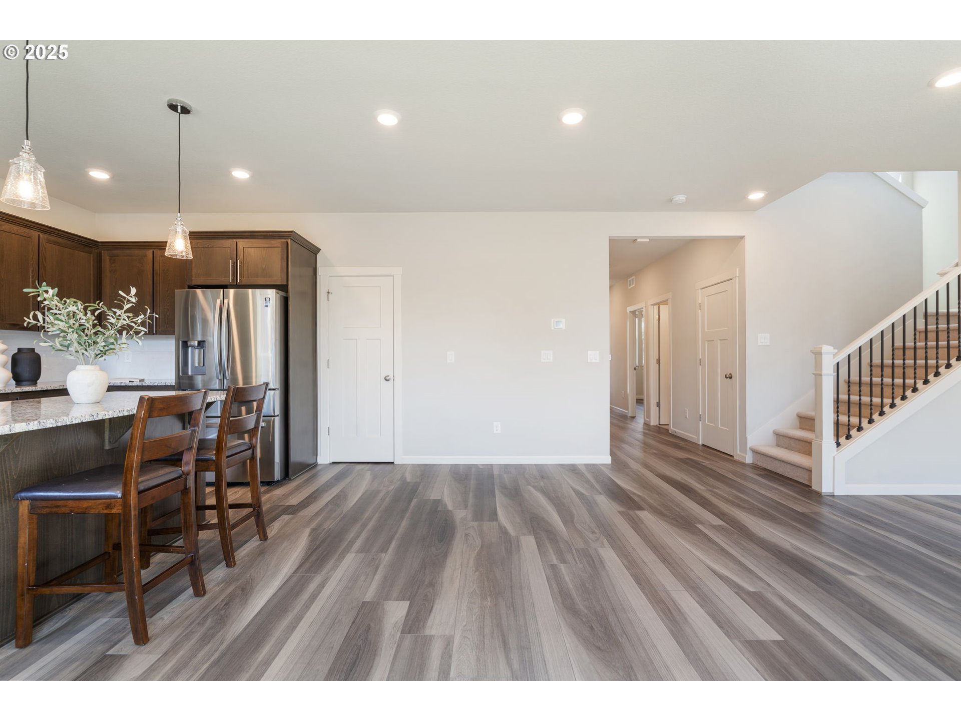 59631 Emerald Loop St. Helens, OR 97051 - Photo 6 of 34 Gallery Image 6