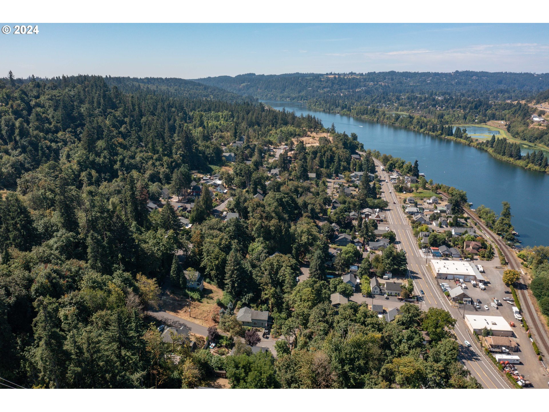 4th Avenue Oregon City, OR 97045 - Photo 6 of 8 a view of a city