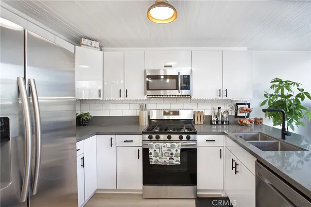 $4,350 | 5038 Aldama Street, Los Angeles, CA 90042