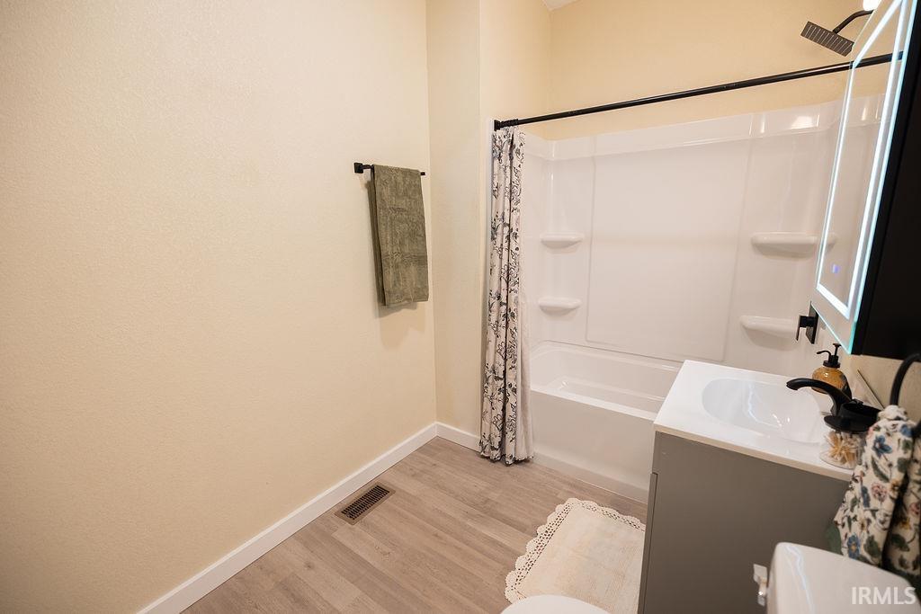 1217 West 3rd Street Anderson, IN 46016 - Photo 23 of 39