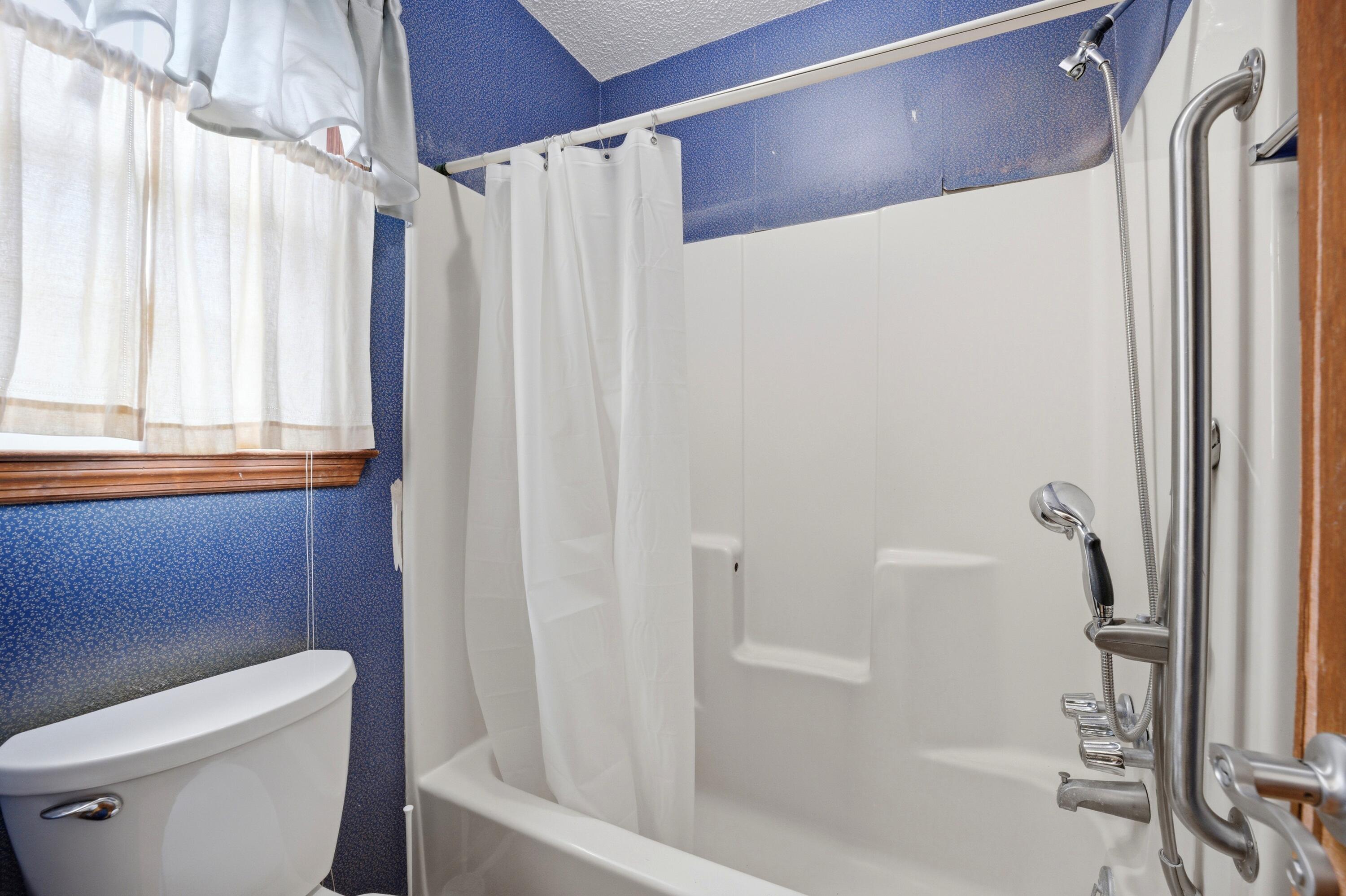 522 Temple Road Ladson, SC 29456 - Photo 22 of 24 9383A78F-69CC-49D3-9430-EF25AFE9B374