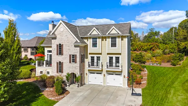 $799,900 | S67W17672 Copper Oaks Court, Muskego, WI 53150