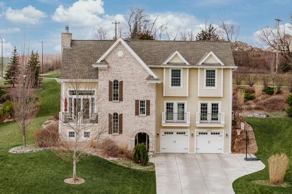 $799,900 | S67W17672 Copper Oaks Court, Muskego, WI 53150