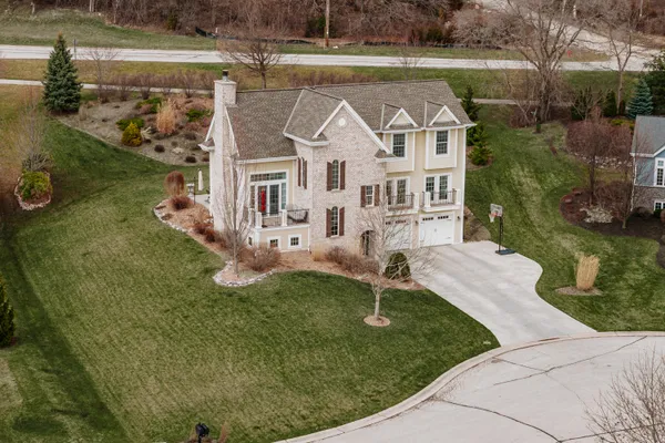 $799,900 | S67W17672 Copper Oaks Court, Muskego, WI 53150