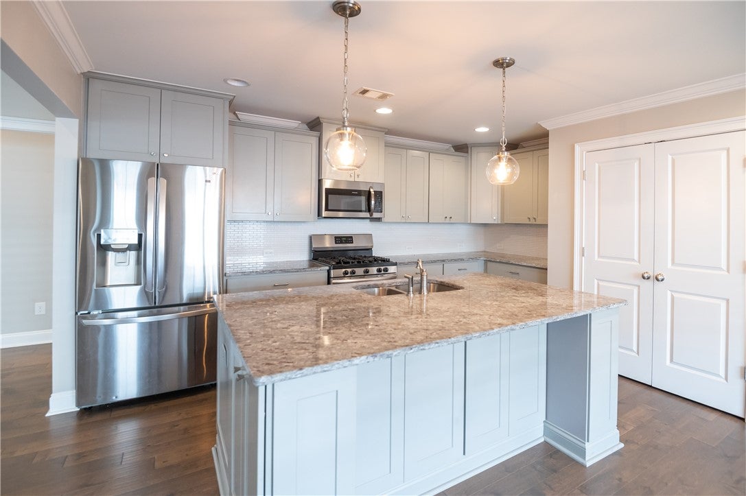 2601 Farmstone Ridge Auburn, AL 36830 - Photo 10 of 41 Gallery Image 10
