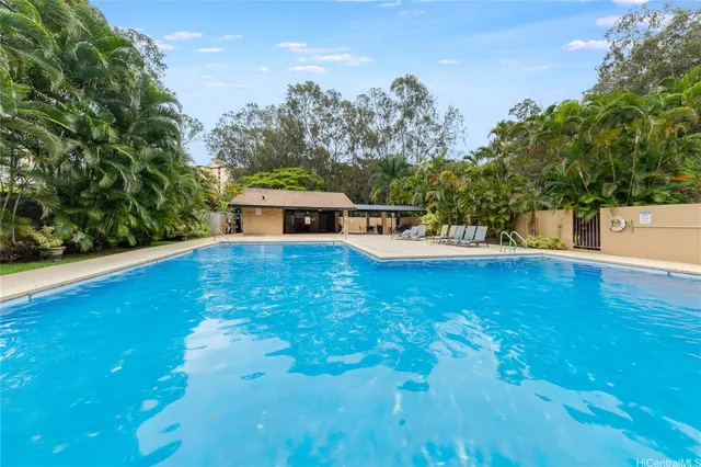 $399,000 | 95-273 Waikalani Drive, Unit D501, Mililani, HI 96789