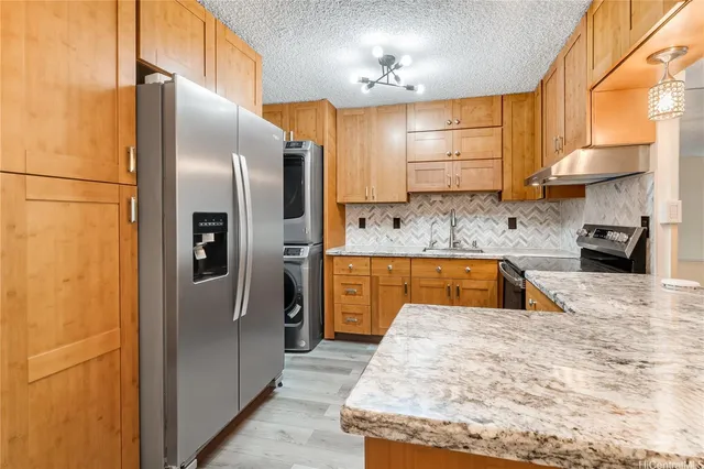 $399,000 | 95-273 Waikalani Drive, Unit D501, Mililani, HI 96789