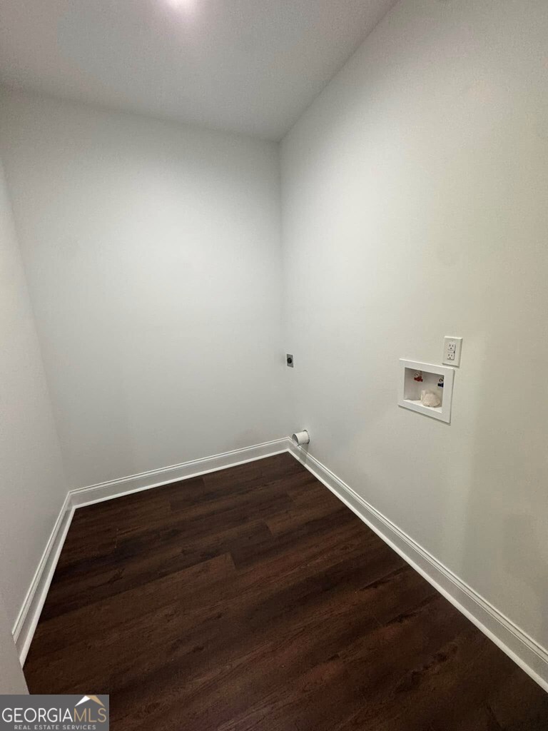 230 Woodland Heights Road Dublin, GA 31021 - Photo 24 of 30 a view of a small space with wooden floor and a window