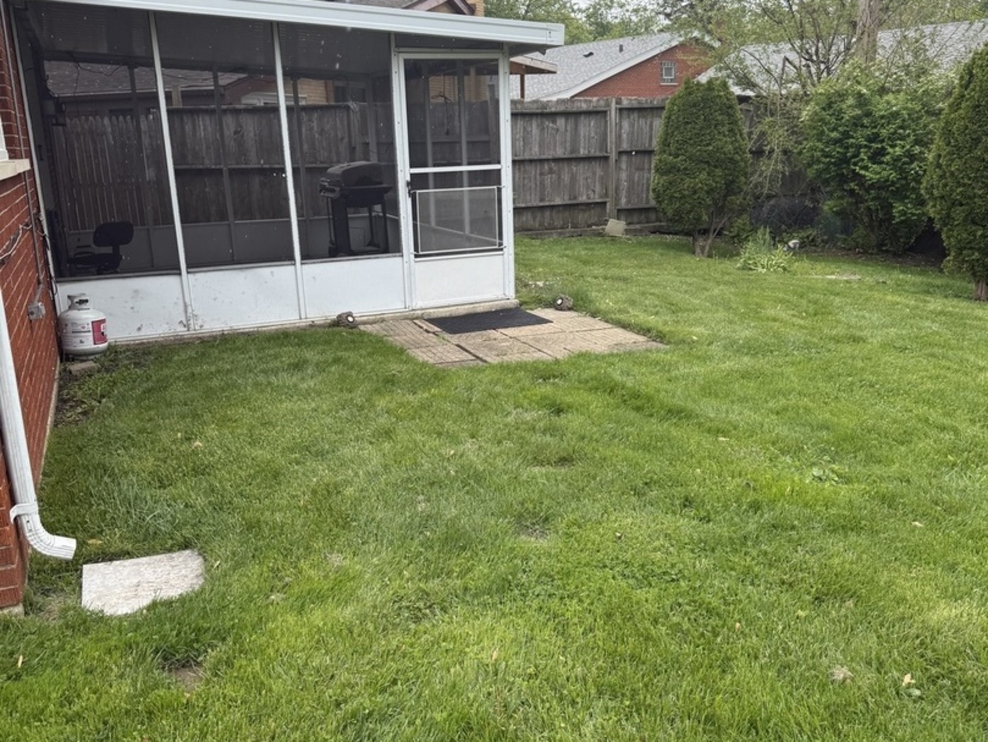 3763 153rd Street Midlothian, IL 60445 - Photo 3 of 17 a view of an outdoor space