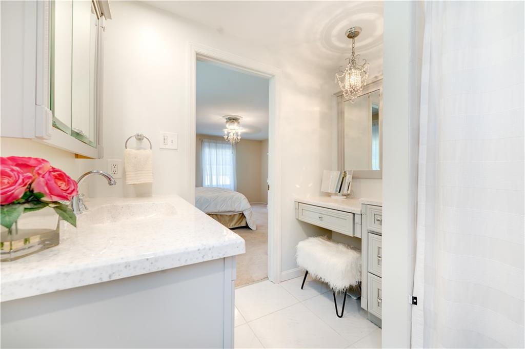 2374 Cramden Road Pittsburgh, PA 15241 - Photo 15 of 24