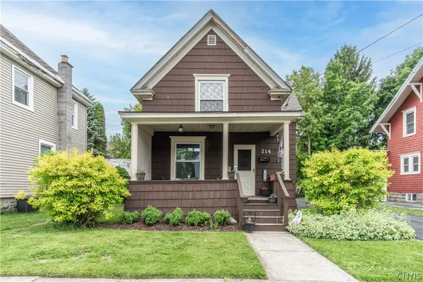 $200,000 | 214 South Rutland Street, Watertown, NY 13601