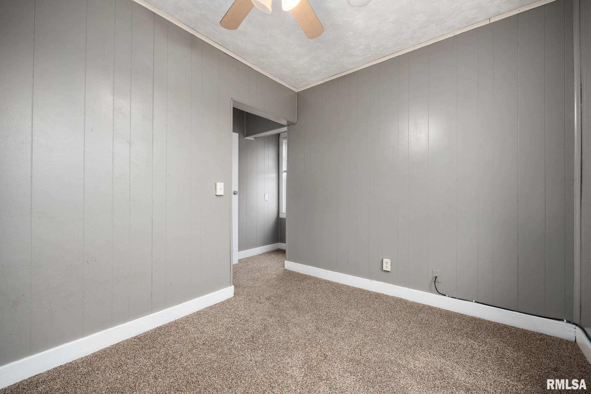 428 Roberts Street Creve Coeur, IL 61610 - Photo 22 of 28