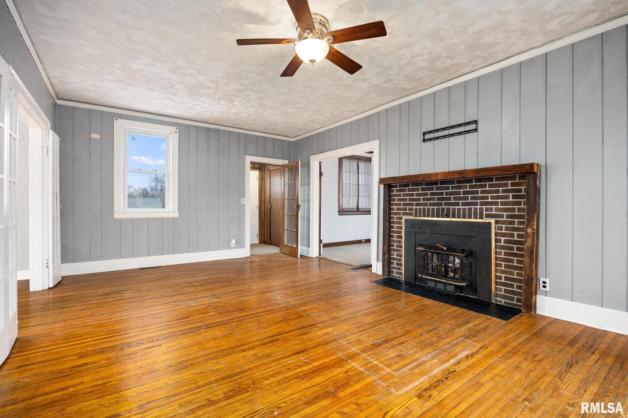 428 Roberts Street Creve Coeur, IL 61610 - Photo 7 of 28