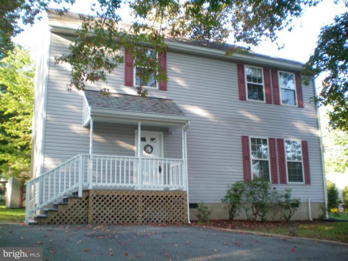 1600 Rockhold Road Edgewater, MD 21037 - Photo 1 of 22 Exterior (Front)