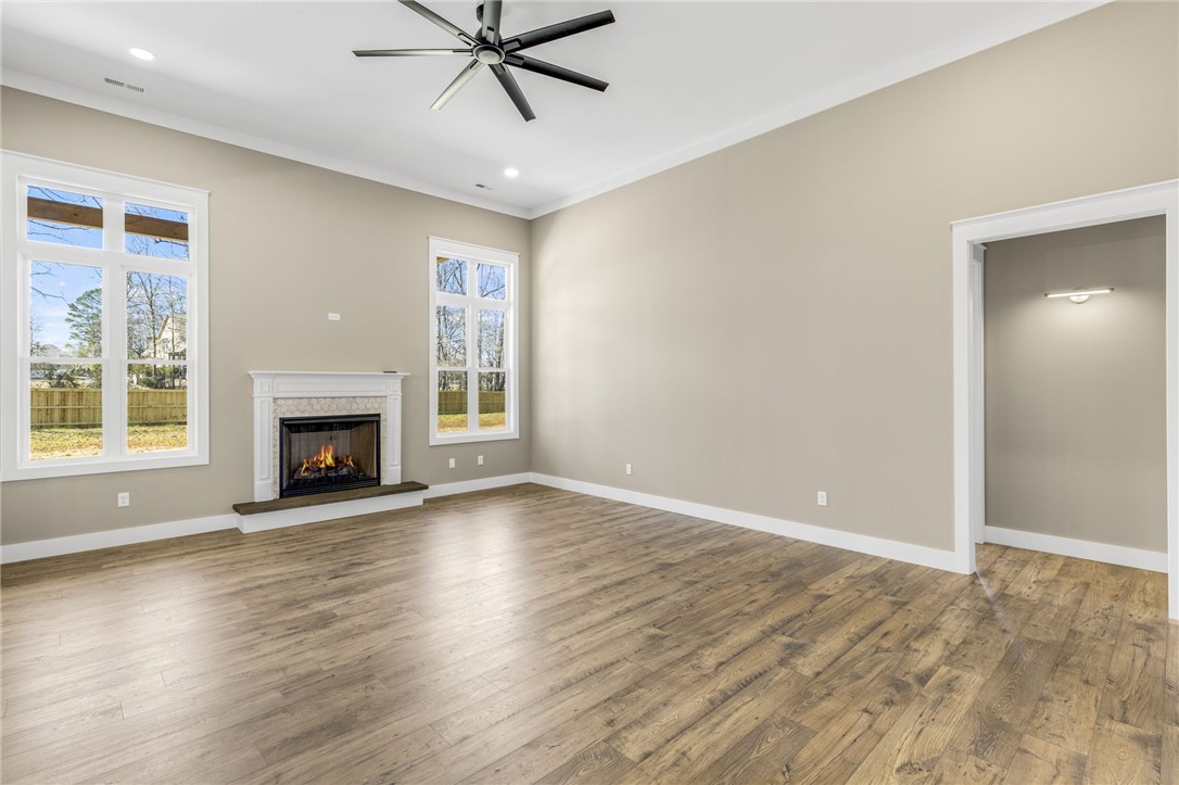 610 Mountain View Road, Unit B Williamston, SC 29697 - Photo 10 of 50 Gallery Image 10