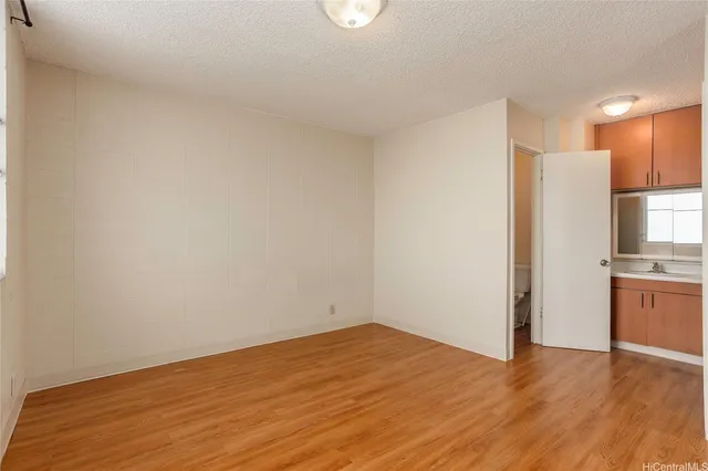 $1,650 | 727 Pumehana Street, Unit 303, Honolulu, HI 96826