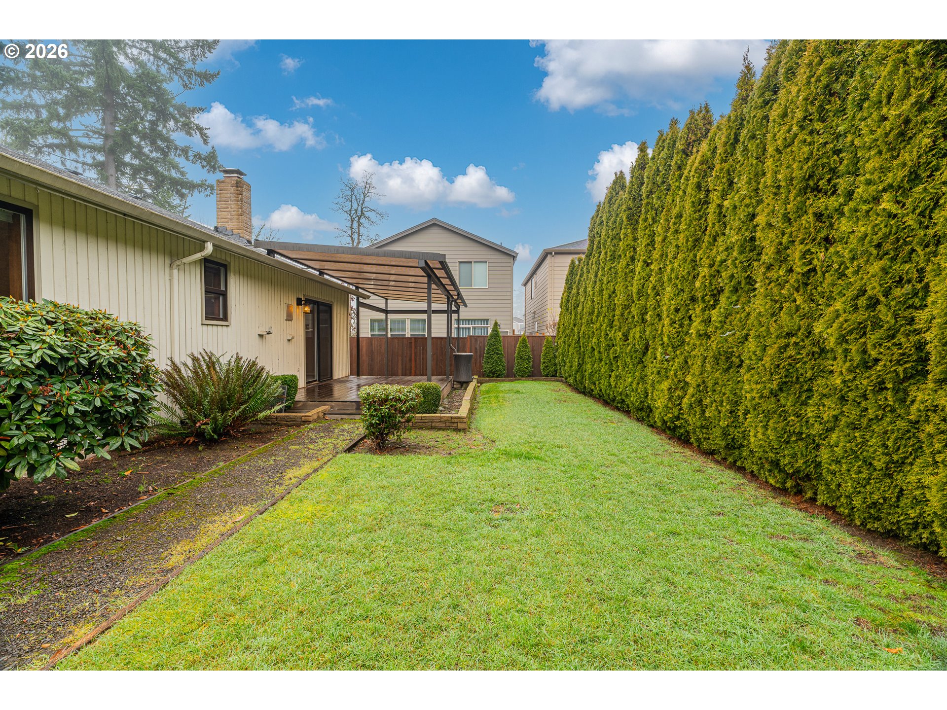 17839 Southwest Meadowbrook Way Beaverton, OR 97078 - Photo 36 of 45 a house view with a garden space