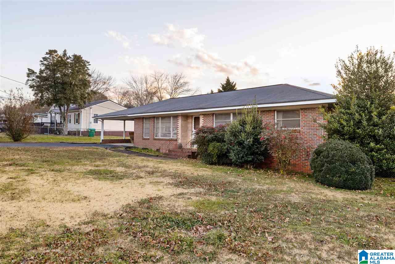 115 Hendrix Street Oneonta, AL 35121 - Photo 3 of 29