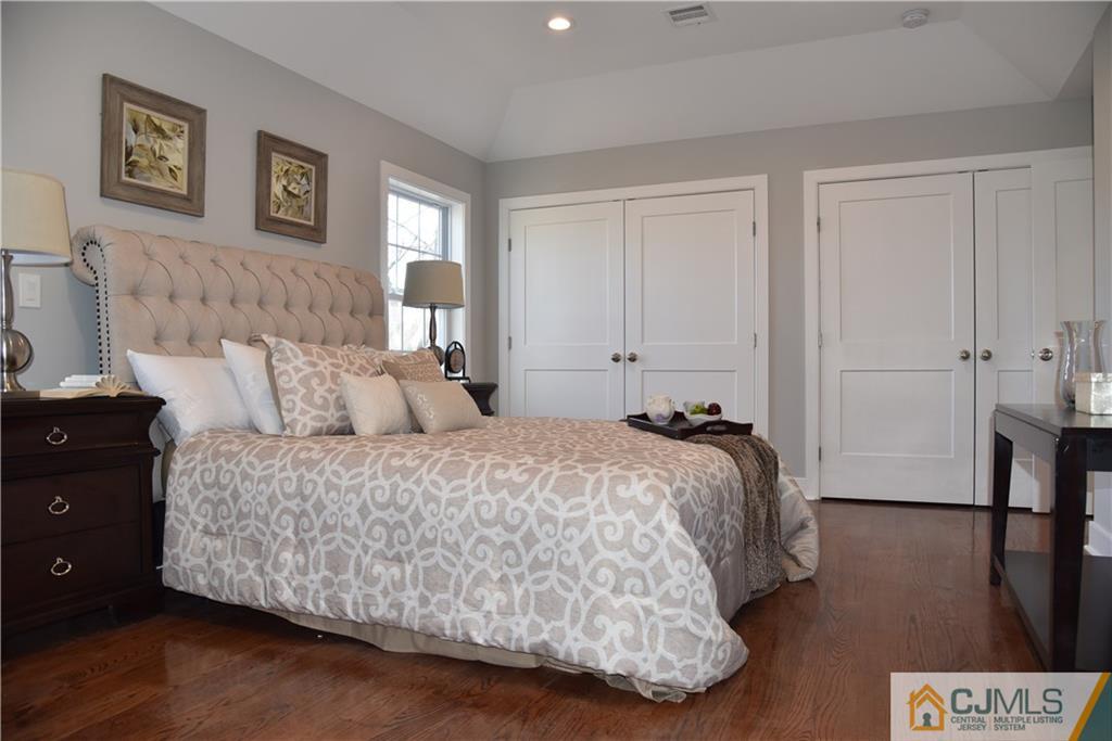 15 Wendy Road Colonia, NJ 07067 - Photo 12 of 40 Gallery Image 12