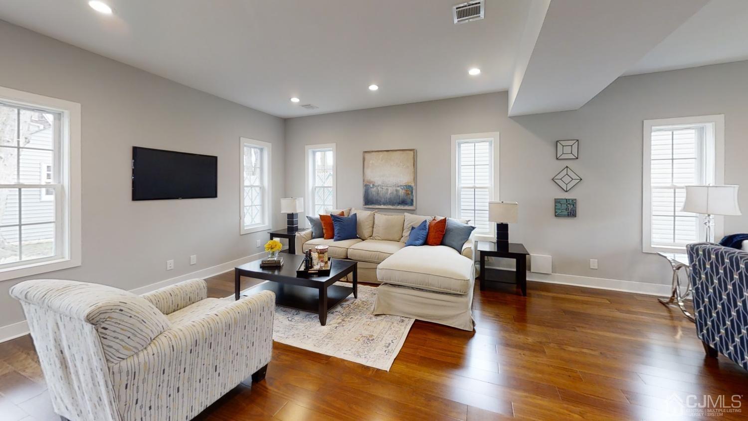 15 Wendy Road Colonia, NJ 07067 - Photo 16 of 40 Gallery Image 16