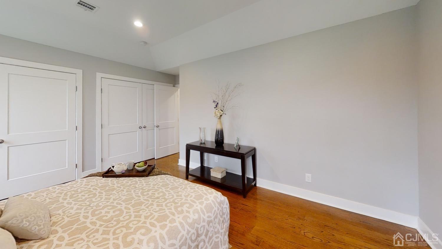 15 Wendy Road Colonia, NJ 07067 - Photo 26 of 40 Gallery Image 26