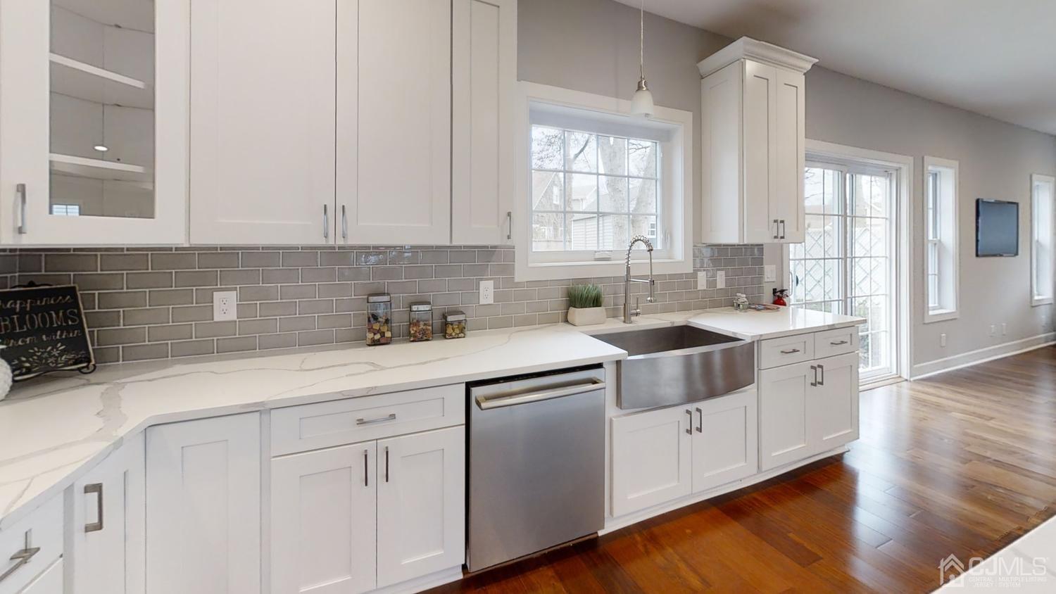 15 Wendy Road Colonia, NJ 07067 - Photo 9 of 40 Gallery Image 9