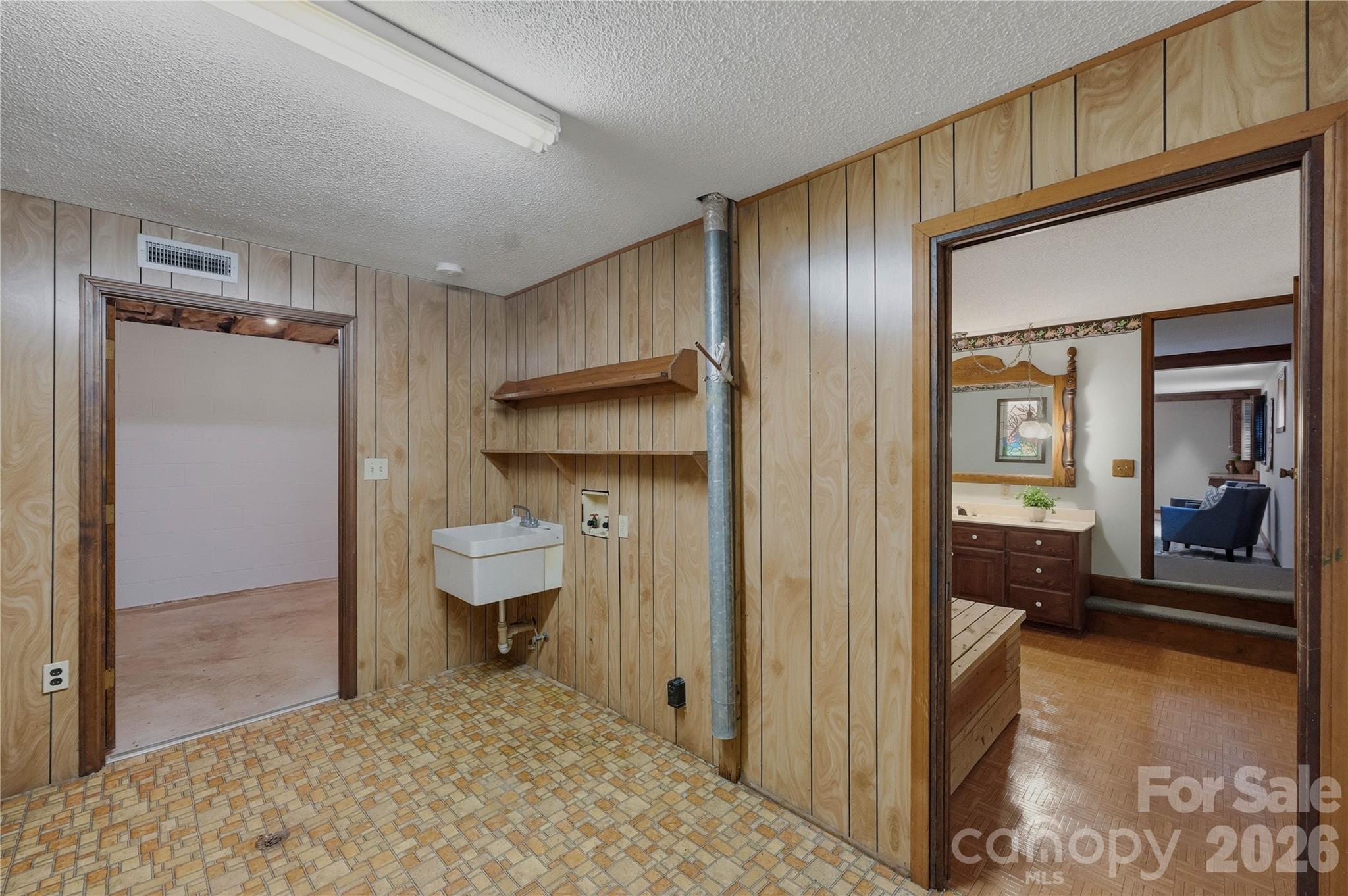 5303 Rogers Road Indian Trail, NC 28110 - Photo 32 of 44