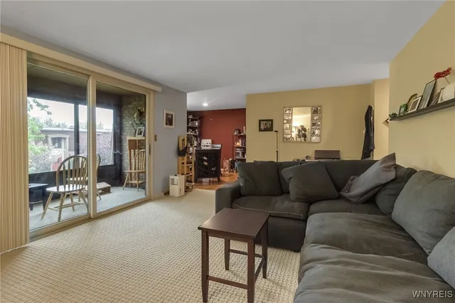 $159,900 | 130 Groton Drive, Unit 4, Amherst, NY 14228