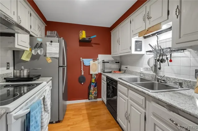 $159,900 | 130 Groton Drive, Unit 4, Amherst, NY 14228