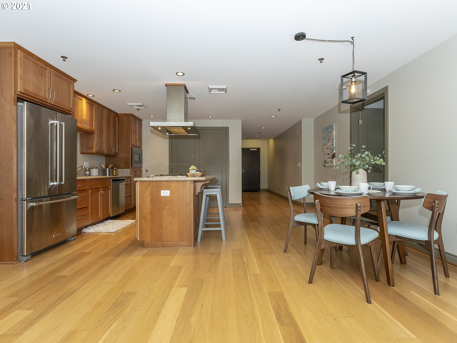 2454 Northwest Westover Road, Unit A202 Portland, OR 97210 - Photo 11 of 25 Gallery Image 11