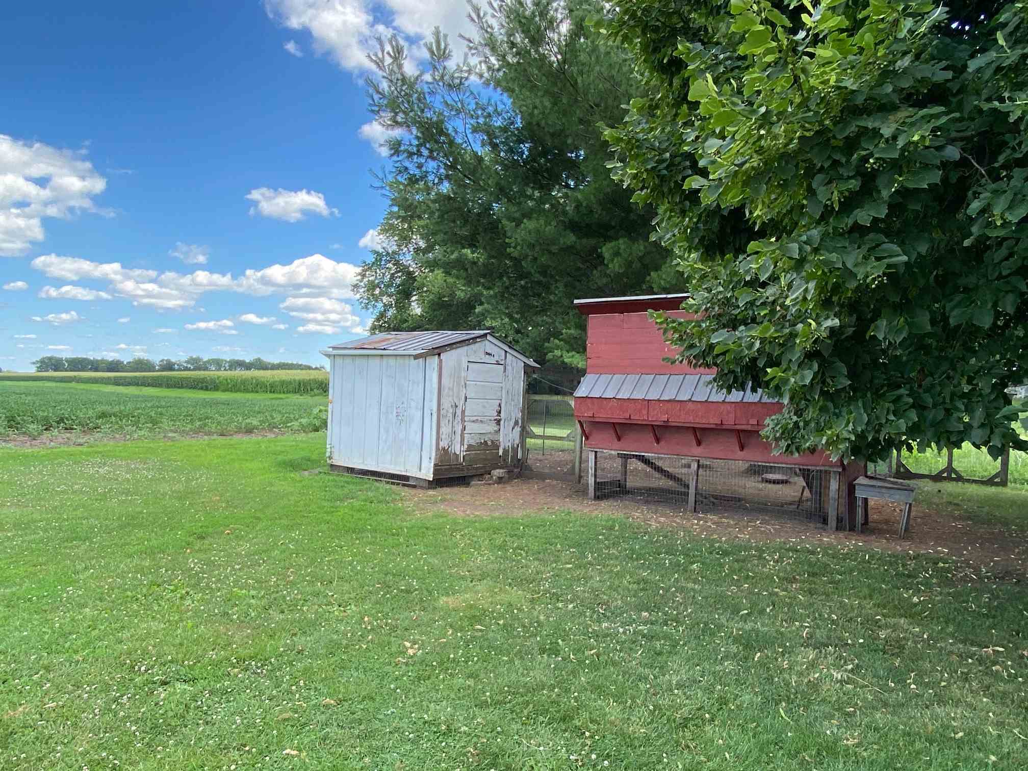 7252 Loami Bates Road Loami, IL 62661 - Photo 27 of 37