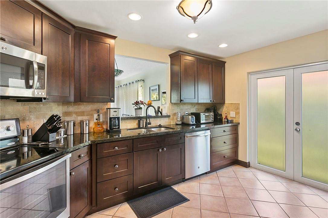 6345 Sweet Maple Lane Boca Raton, FL 33433 - Photo 6 of 18 Photo 6