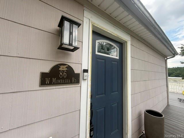 86 West Mombasha Road Monroe, NY 10950 - Photo 2 of 18