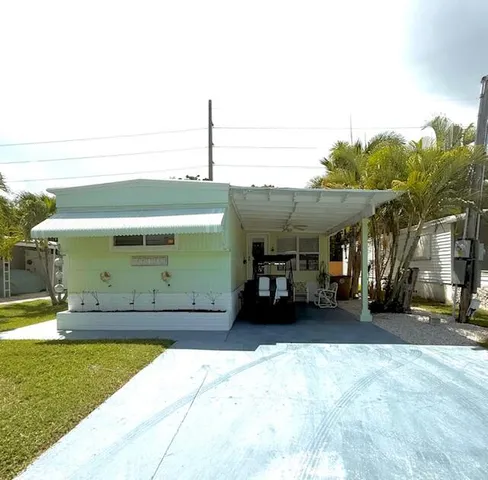 a view of a car garage
