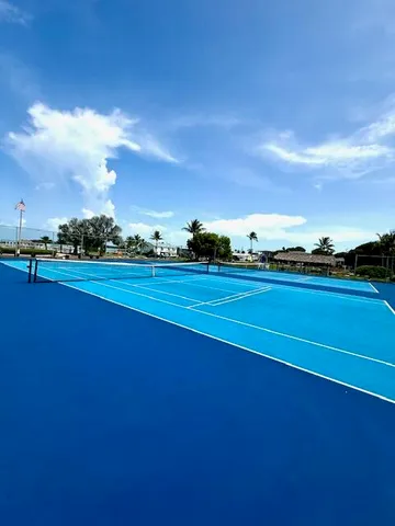 a view of a tennis court