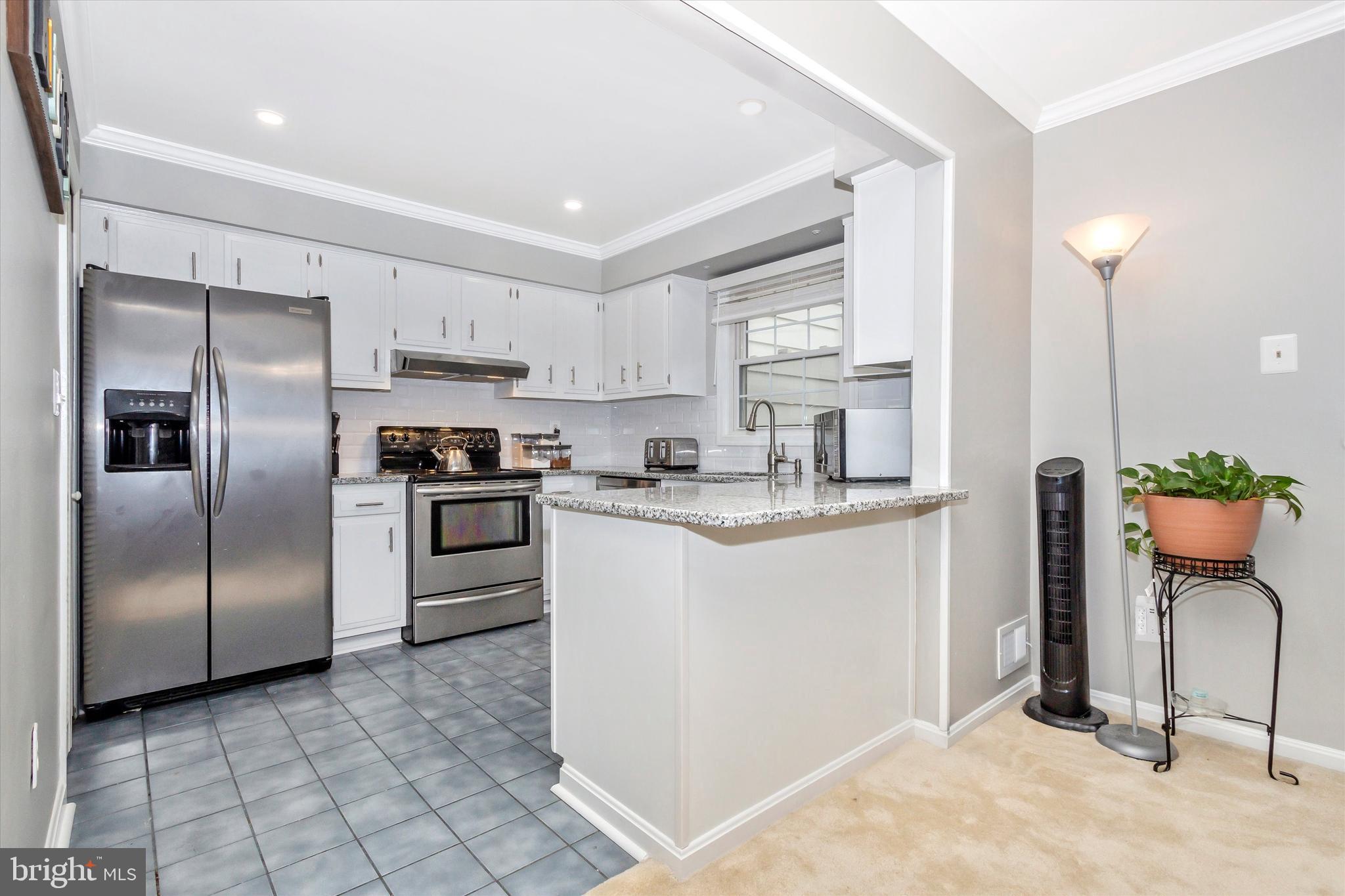 12145 Dove Circle Laurel, MD 20708 - Photo 10 of 39 Gallery Image 10