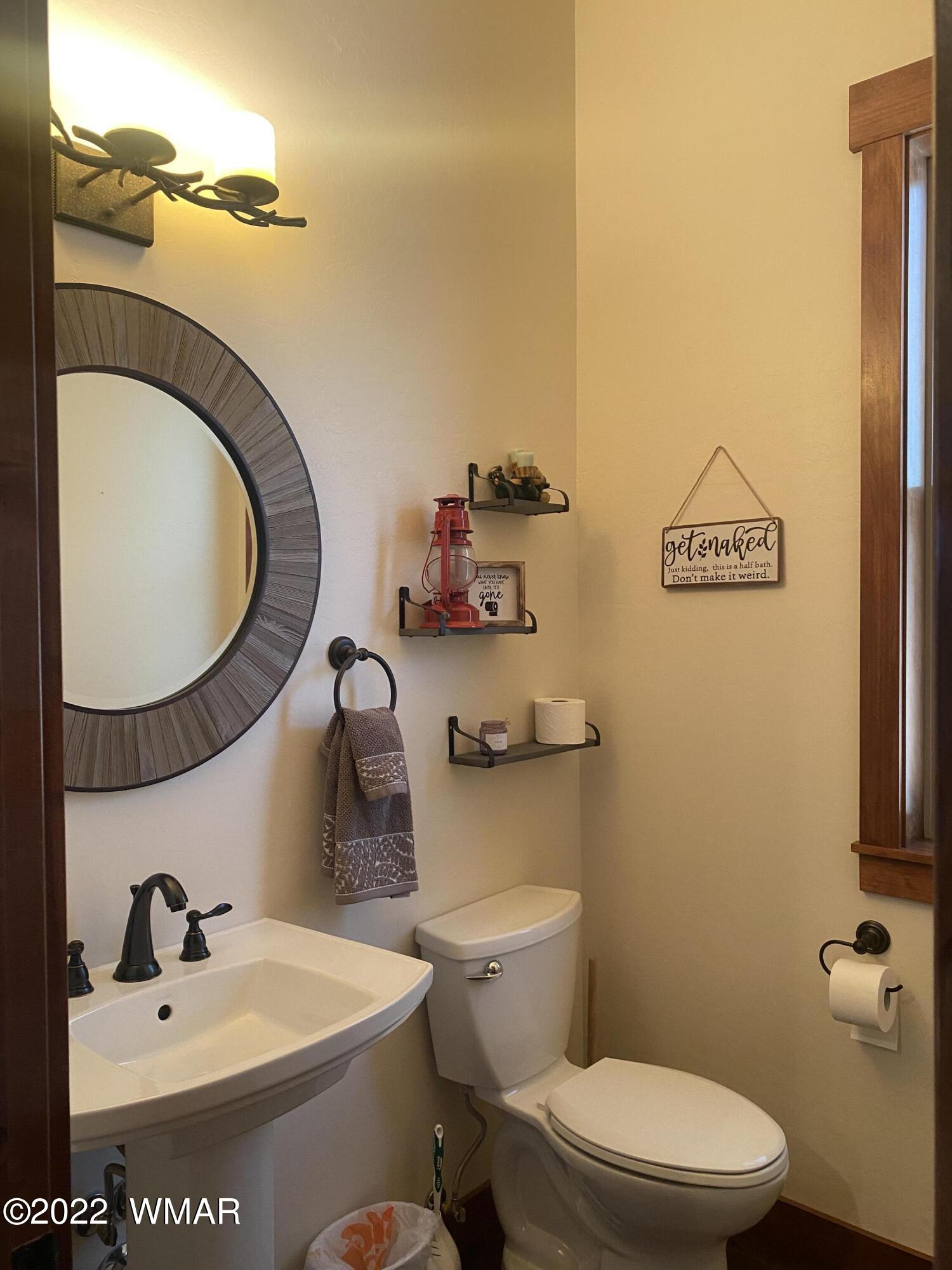 2936 Yellowjacket Street Overgaard, AZ 85933 - Photo 11 of 26