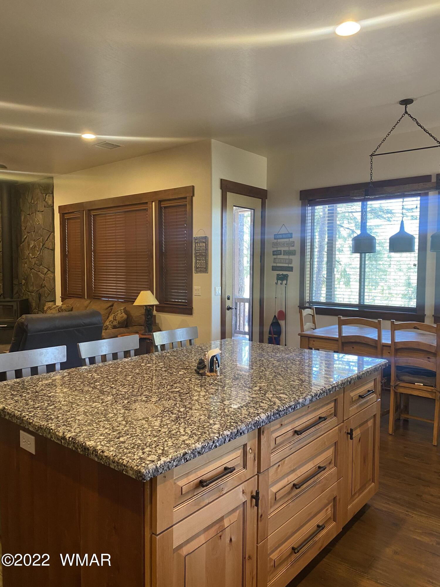 2936 Yellowjacket Street Overgaard, AZ 85933 - Photo 8 of 26