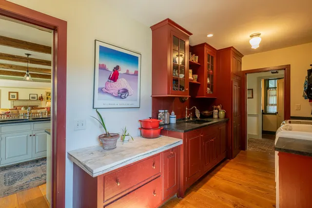 $3,285,000 | 68 Green Peak Orchard South, Dorset, VT 05253