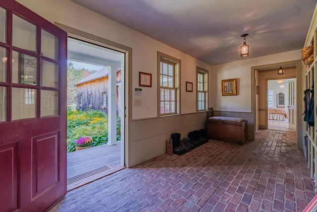 $3,285,000 | 68 Green Peak Orchard South, Dorset, VT 05253