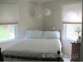 565 Edwards Cove Road Waynesville, NC 28786 - Photo 7 of 12 Gallery Image 7