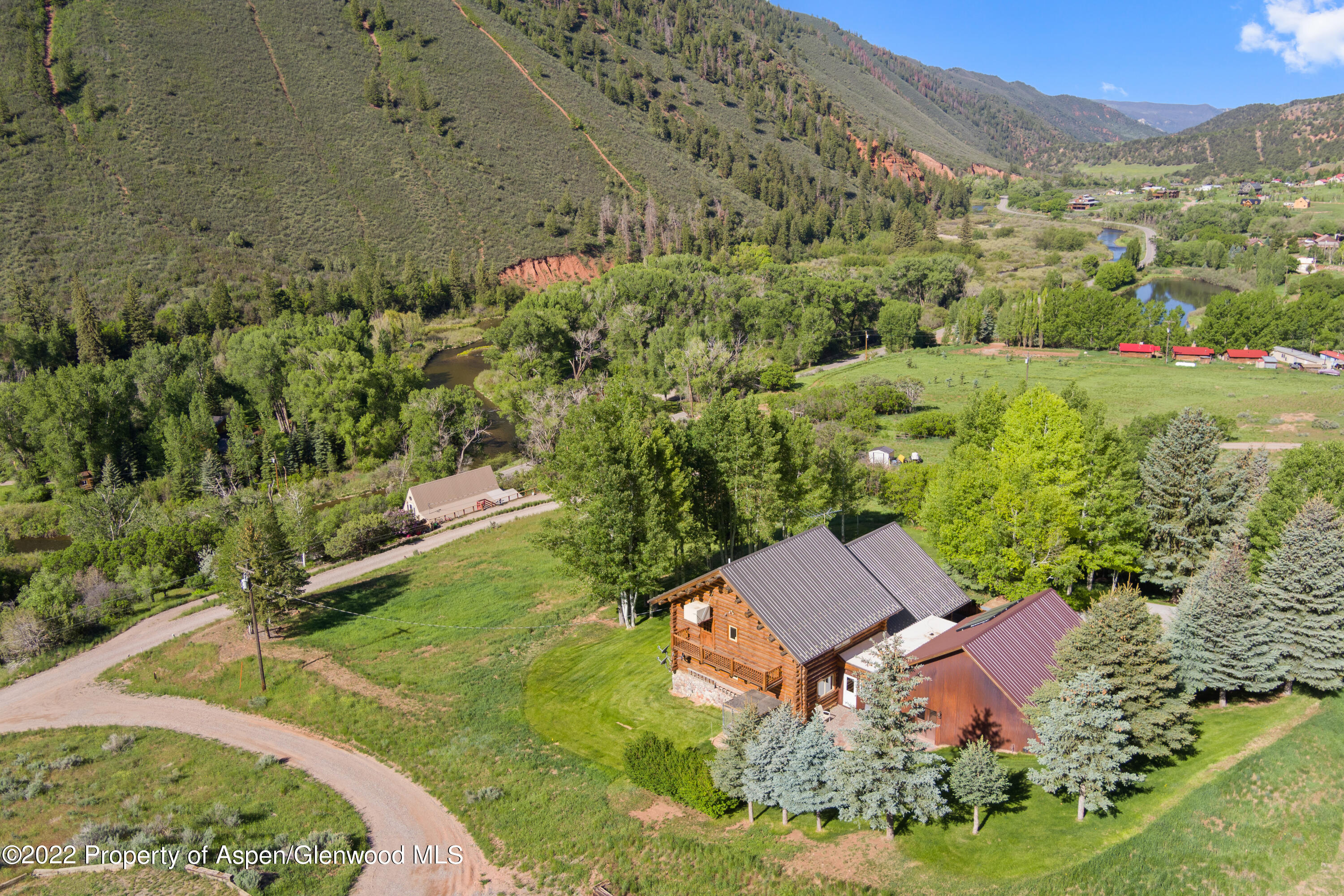 178 Knight Road Basalt, CO 81621 - Photo 7 of 35 178Knight_HiRes_22060704