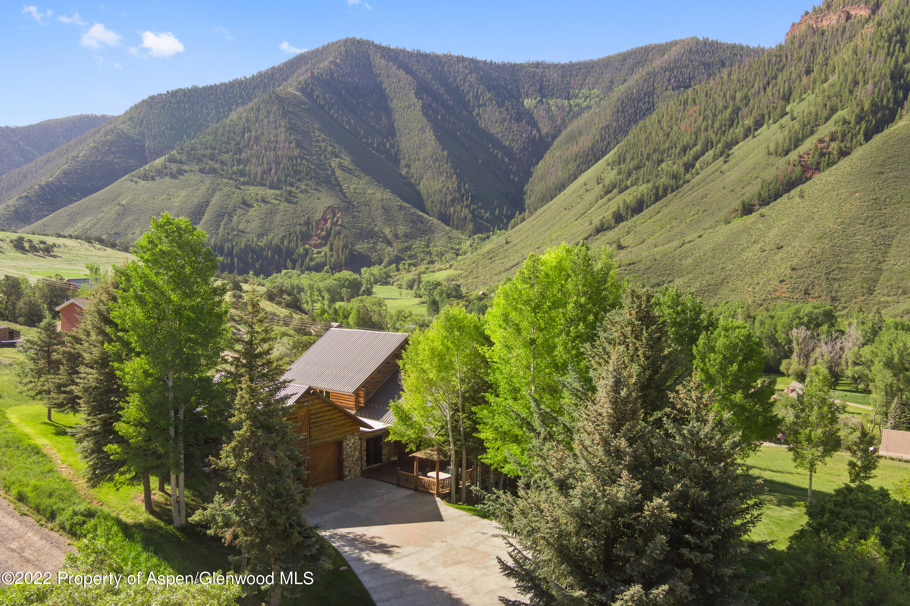 178 Knight Road Basalt, CO 81621 - Photo 8 of 35 178Knight_HiRes_22060702