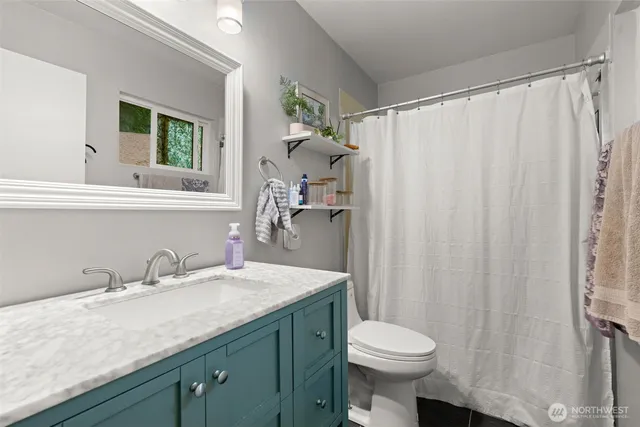 $515,000 | 241 Northeast Watson Court, Bremerton, WA 98311