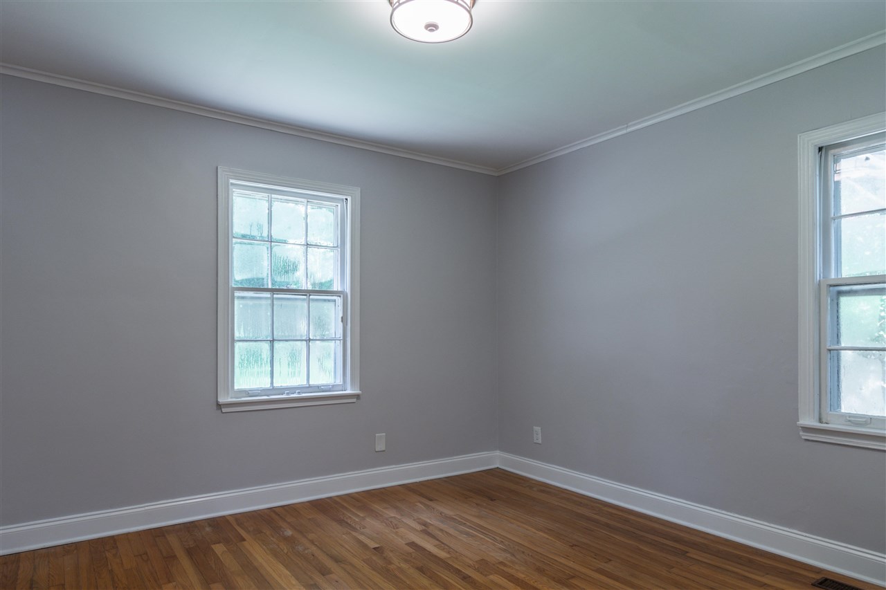 465 Vaughn Road Memphis, TN 38122 - Photo 14 of 25 Gallery Image 14