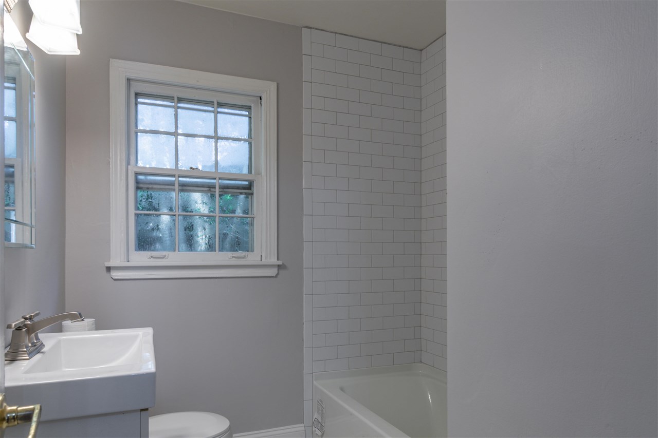 465 Vaughn Road Memphis, TN 38122 - Photo 20 of 25 Gallery Image 20