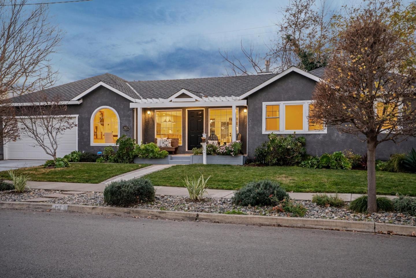 827 Riverside Drive San Jose, CA 95125 - Photo 2 of 19